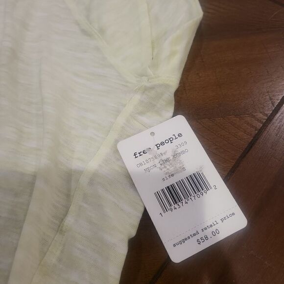 Free People Oversized Tee White and Light Green Small - Picture 3 of 6